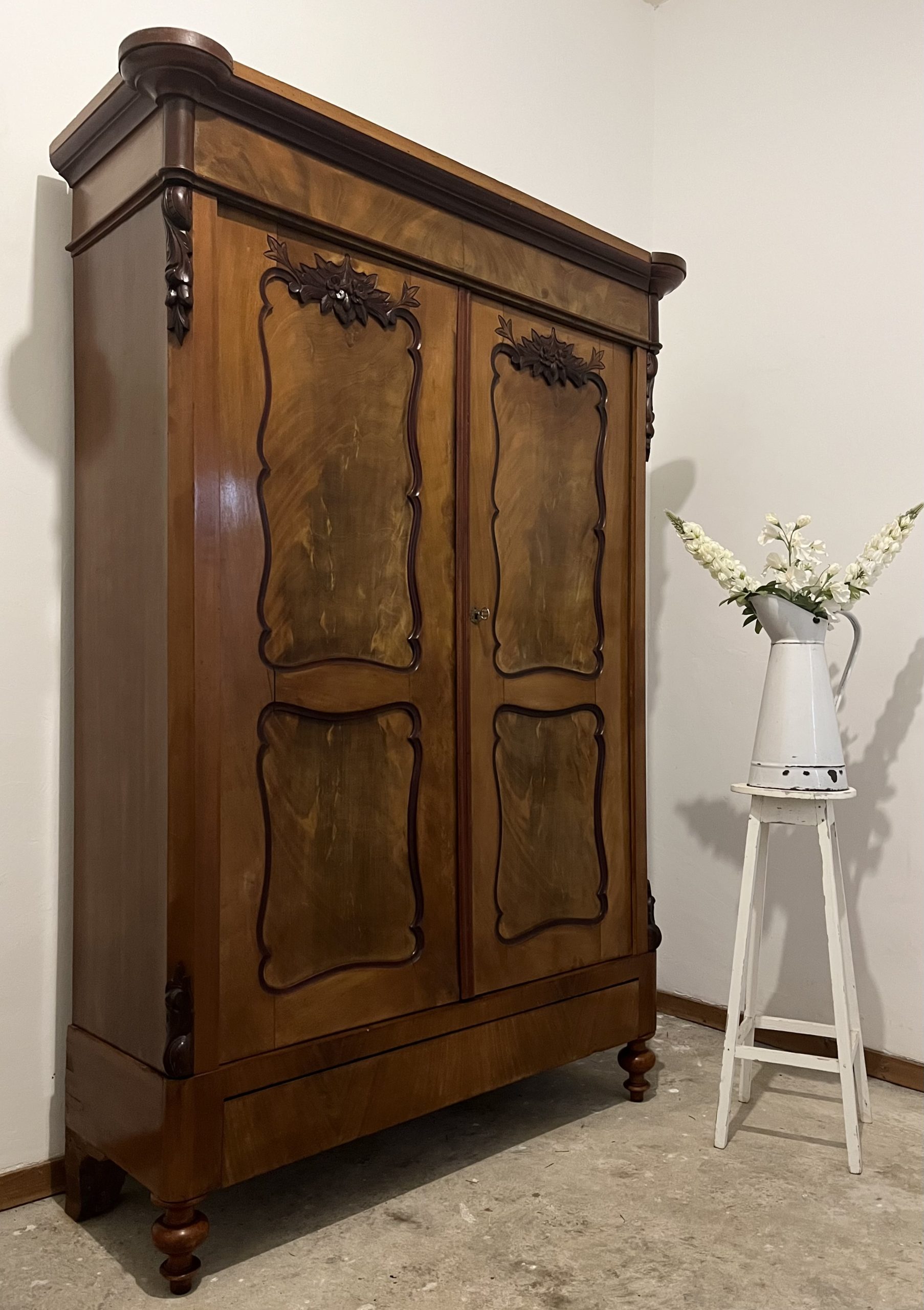 antieke biedermeier kast antieke biedermeier kast