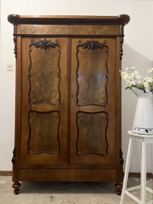 Home antieke biedermeier kast