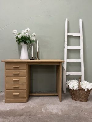 Home vintage sidetable/buro laag model