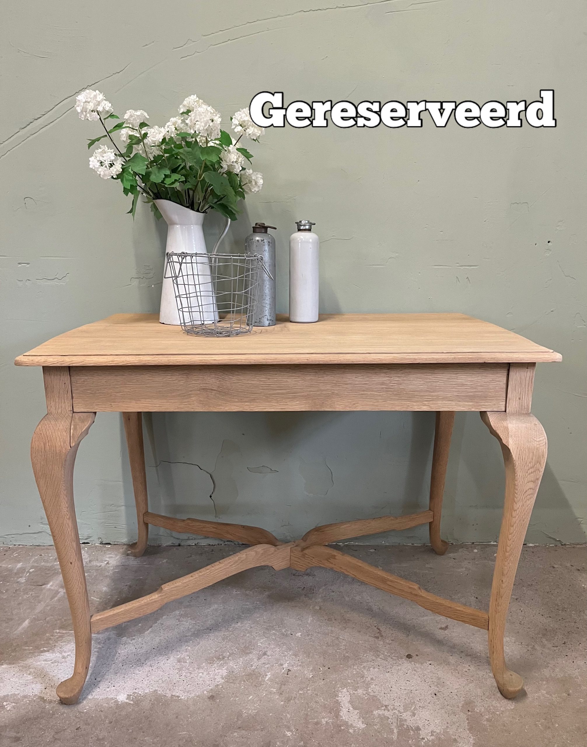 eiken bijzettafeltje eiken bijzettafeltje